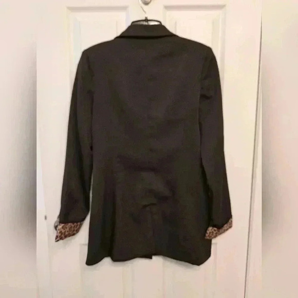 Black Blazer with Animal Print Cuffs Size Small - Picture 9 of 13